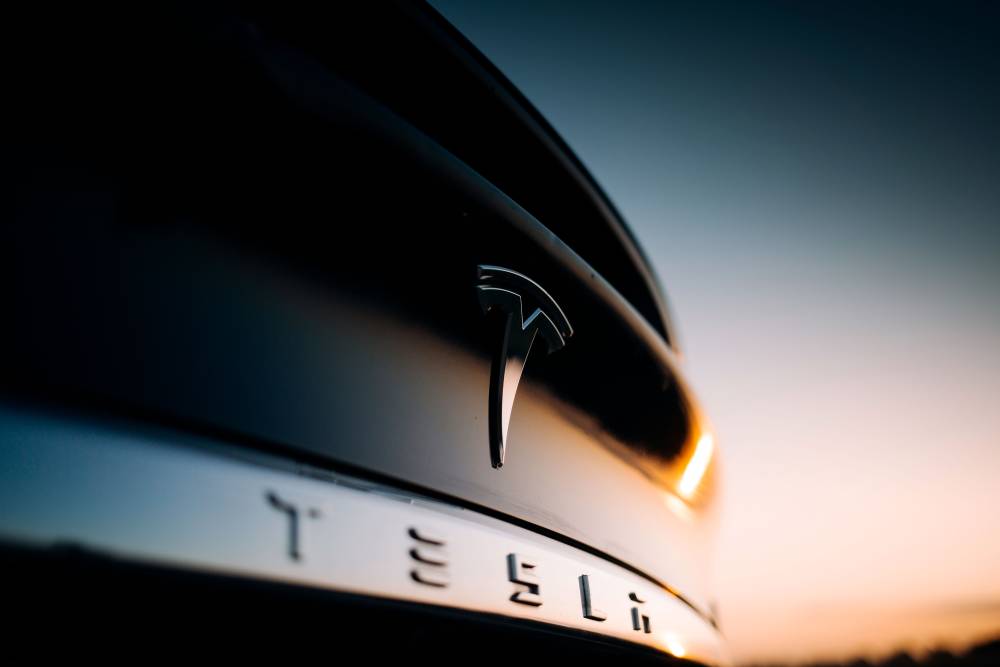 contrôle technique tesla près de Pignan